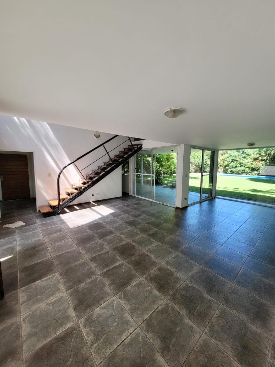 Casa en Barrio Los Fresnos a la venta en Pilar - Excelente acceso a Au. Panamericana imagen 6