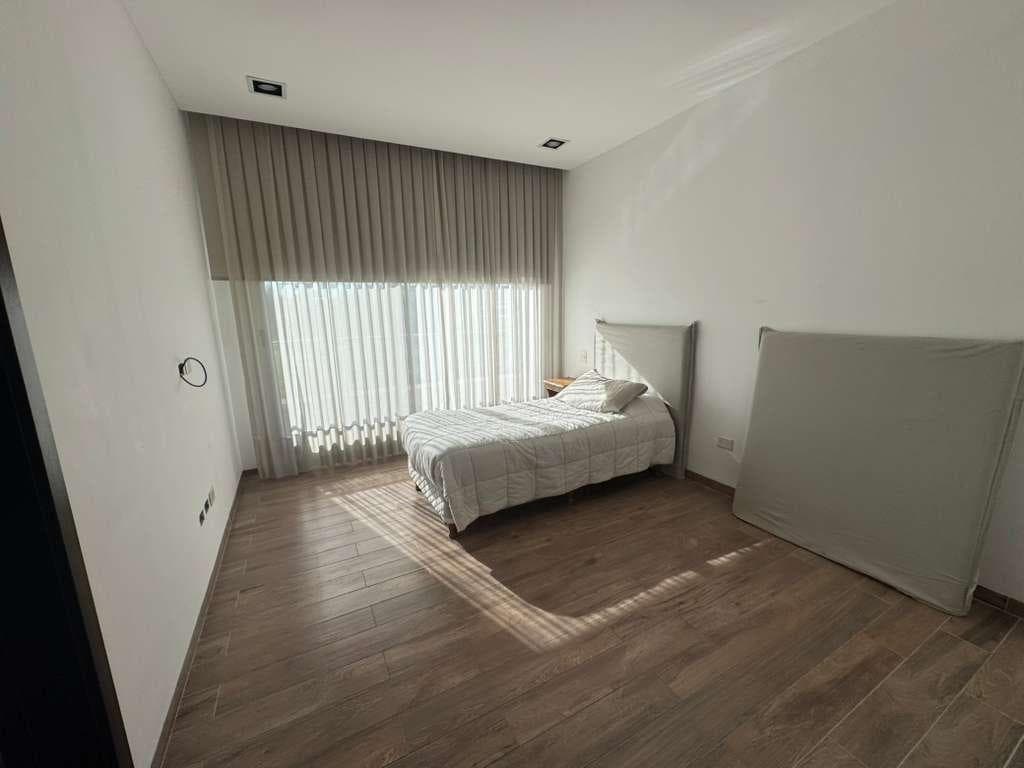 Excelente casa de 4 dormitorios en venta en Barrio Ayres de Pilar imagen 13