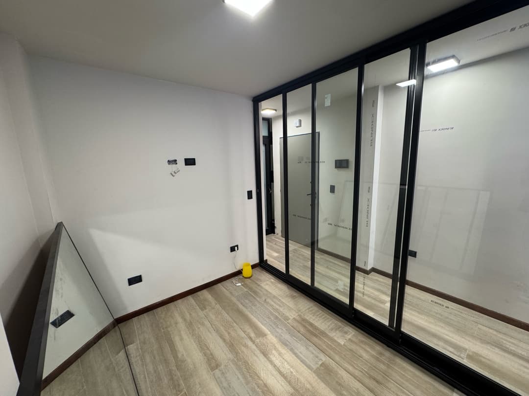 Monoambiente divisible con patio en Villa Urquiza imagen 6